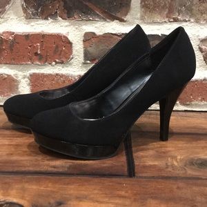 Size 8 Black Heel